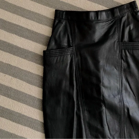 vintage (avanti) 1980’s - 100% genuine leather black midi skirt - Picture 3 of 8